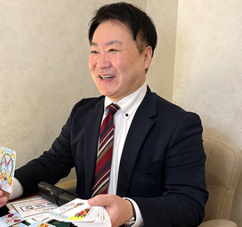 鴨海舟先生 占い館ルーナ梅田店の占い師